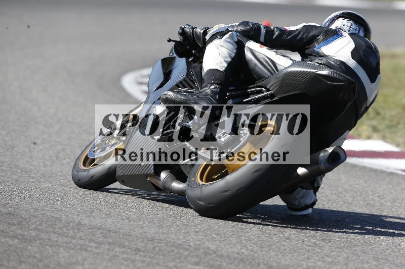 /Archiv-2025/49 26.08.2025 Cornu Master School ADR/rot-rouge/42